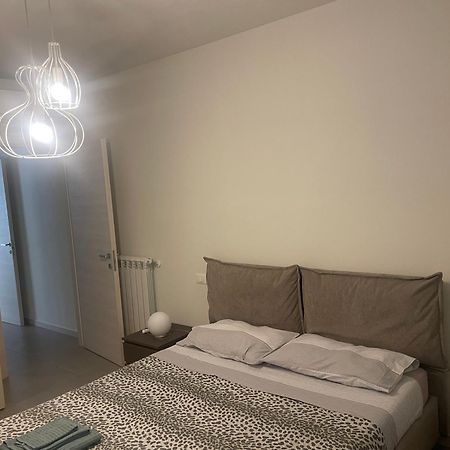 Apartamento A Casa Di Marco Lucca Exterior foto